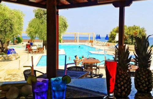 Koinira Hotel | Maranton Beach Hotel
