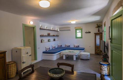 Milos House | Maravites Cottage