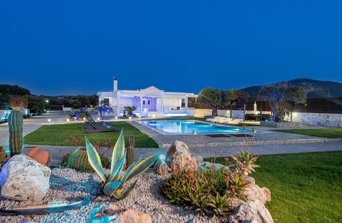 Filerimos Villa | Marble Pool Villa with Private Pool