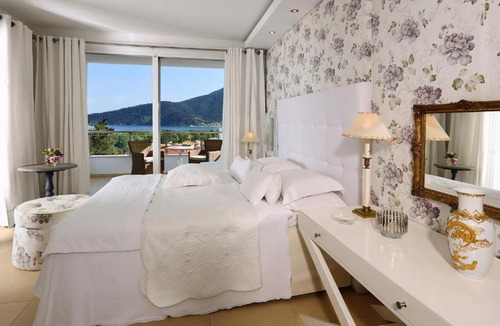 Golden Beach Hotel | Mare Monte Small Boutique Hotel