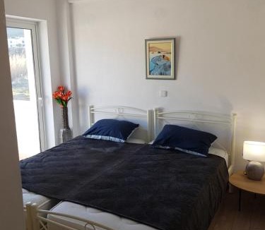 Karystos Apartment | MAREMARI VILLA