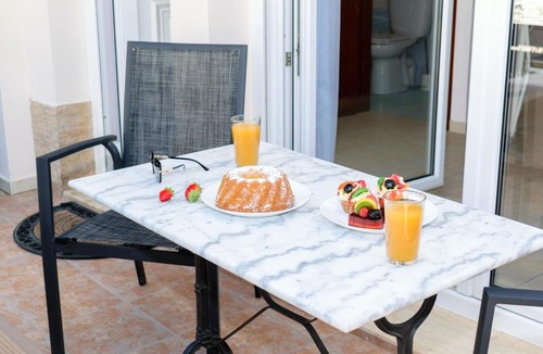 Galatas Apartment | Marianthi's Maisonette