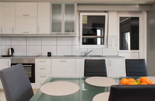 Iraklides Villa | Maria’s Villa-Island Stay Near Beaches & Airport