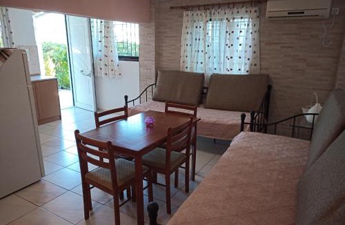 Aipeia Apartment | Marietta's Apartments