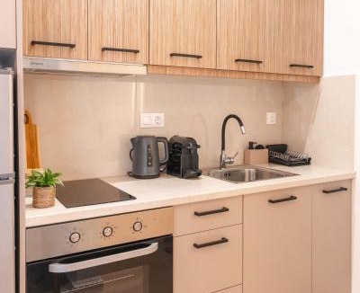 Ierapetra Apartment | Marika's central cosy studio in Ierapetra- walk to the beach and city centre