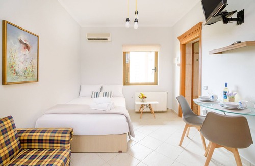 Stavros House | Marillia Apartment