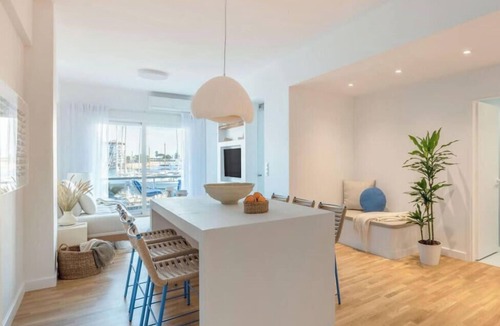 Piraeus Apartment | Marina View Haven King Beds & Cosy Fireplace!