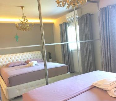 Alepou Apartment | Maro the fox
