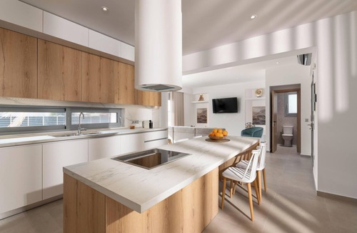 Petaloudes Villa | Martini Villas- Sofia in Kremasti