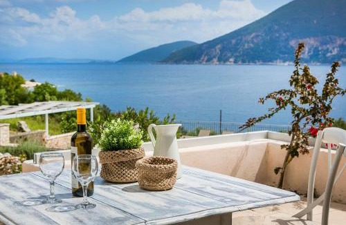 Matsoukata House | Martini Waterfront Suites