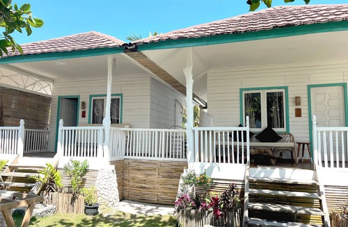 Katiet House | Master Bungalows Ensuite 1 bedroom bungalow