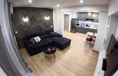 Larissa Apartment | Mavi's Hub