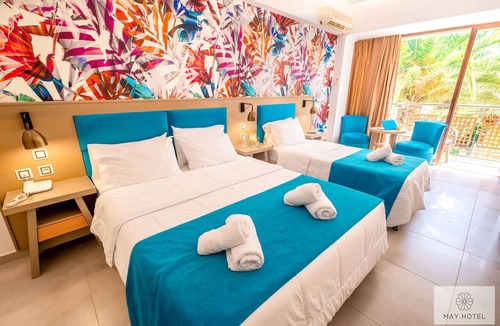 Platanes Hotel | May Beach Hotel