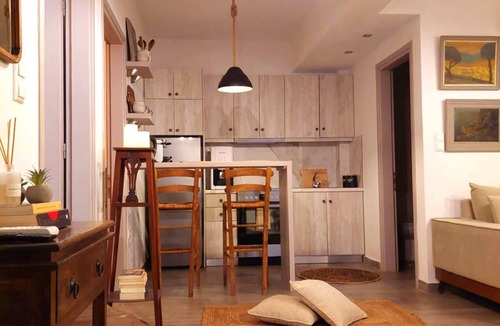 Skiathos Town Apartment | Maya 1, modern 2 bedroomed groundfloor apartment