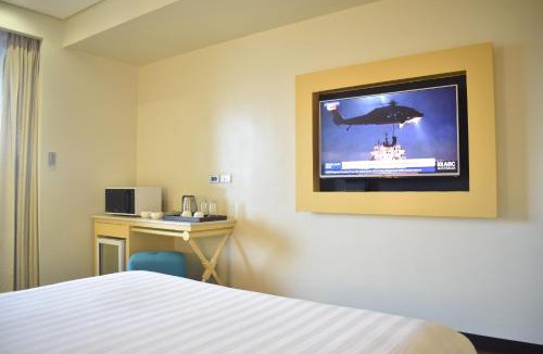 Yapak Apartment | MCollection - Poolside Escape Near Boracay's Iconic Keyhole
