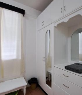 Suva Apartment | Mead Road Homestay Tours & Transfers Deluxe Flat 2 Bedroom