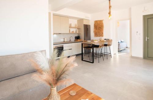 Faistos Apartment | Mediterranean Blue Suites & Villa - Blue Bay Suite