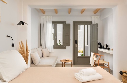 Agios Prokopios Hotel | Melidron Hotel Suites Villas