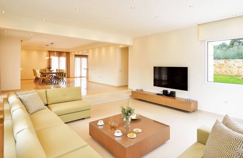Souda Villa | Melitini villa ,near the beach and Chania town