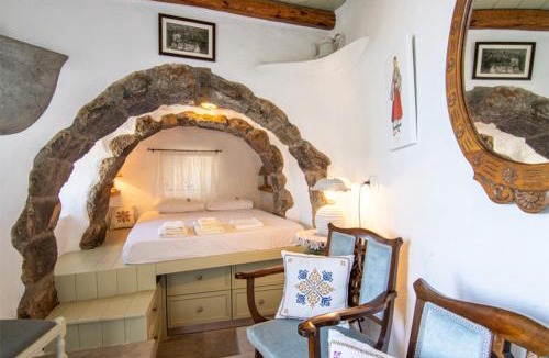 Mandraki House | Messes Traditional Stone House with Amazing Sea View 2