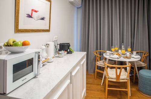 Mets Apartment | Mets Suites