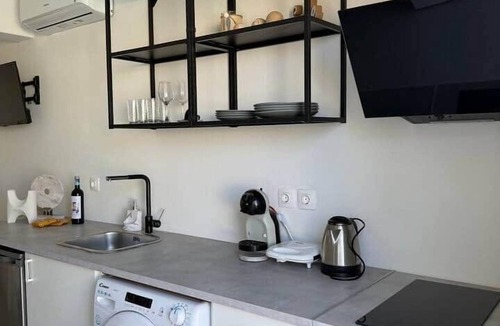Parikia Apartment | Minimal Cream Apartment Pool-front in Paros