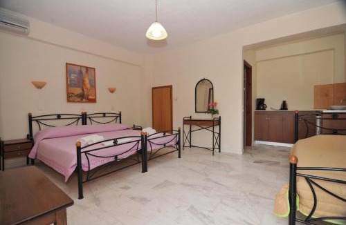 Petra Hotel | Miramare Studios
