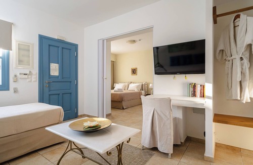 Agios Prokopios Hotel | Mitos Suites