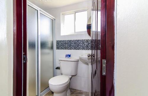 Corales del Sur Apartment | Modern 1-Bedroom Apartment with Private Balcony Fast Wi-Fi Free Parking