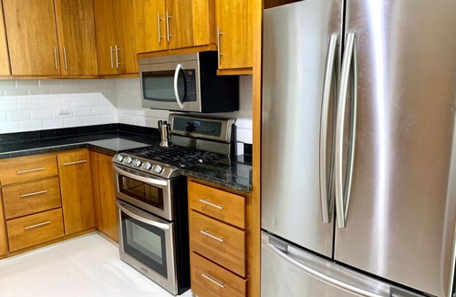Santiago de los Caballeros Apartment | Modern 3 Bedroom Family Apartment- Near City Attractions.