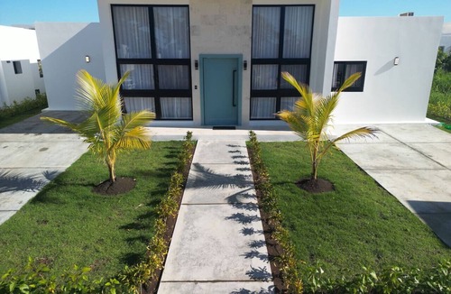 Playa Chiquita Apartment | Modern 3 BR Villa w/pool in gated community