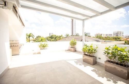 Helios del Oeste House | MODERN 4Bdr house w/Jacuzzi, Terrace & BBQ at BV, Santo .