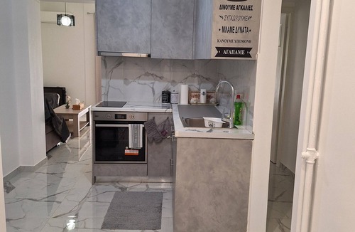 Attiki Apartment | Modern Abode Near Metro Attiki