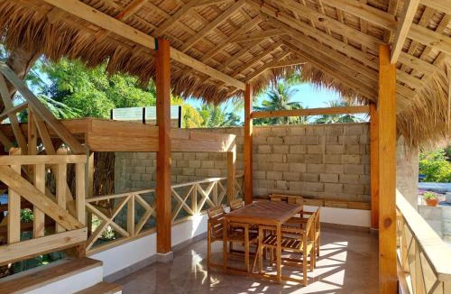 ProCab Apartment | Modern apartment with outdoorkitchen and saltwaterpool
