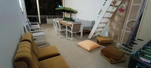 Katerini Apartment | Modern & Charming Apartment