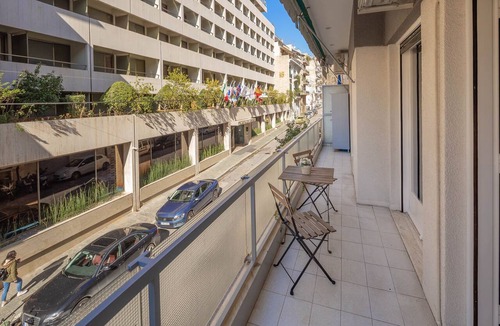 Anafiotika Apartment | Modern Downtown Flat near the Acropolis