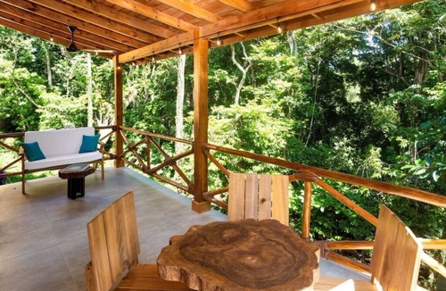 Puerto Bahia Apartment | Modern jungle studio with jacuzzi near quiet beach