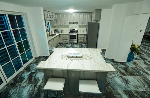 La Joya Villa | Modern large Villa, with a Gazebo and large pool for your relaxing retreat.