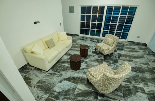 La Joya Villa | Modern large Villa, with a Gazebo and large pool for your relaxing retreat.