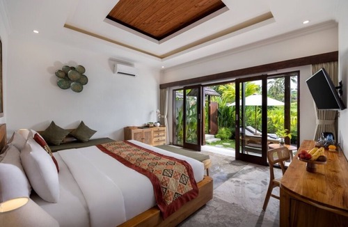 Tegallalang Villa | Modern Private Pool Villa Rice Field Views Romantic Escape at North Ubud Bali