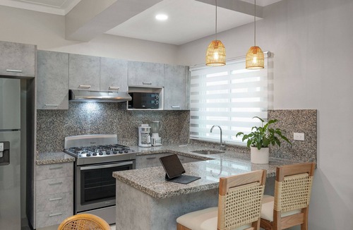Downtown Santo Domingo Condo | Modern-Safe-Lovely-1bd-w/pool-A/C-WiFi-YellowKey*