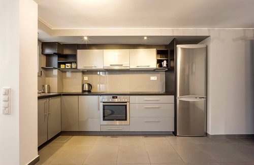 Gazi Apartment | Modern & Spacious 1BR in Gazi | Private balcony