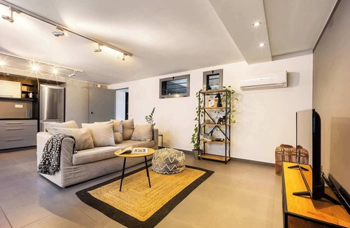 Gazi Apartment | Modern & Spacious 1BR in Gazi | Private balcony
