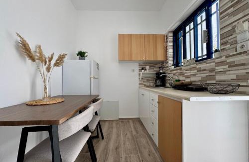 Tingaki Apartment | Modern Stay with Garden, near Tigaki Beach - El Greco Apartments No 5