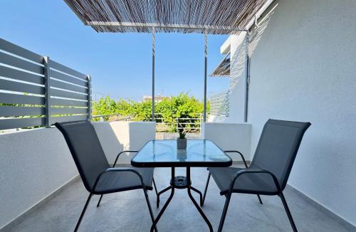Tingaki House | Modern Stay with Garden, near Tigaki Beach - El Greco Apartments No 4