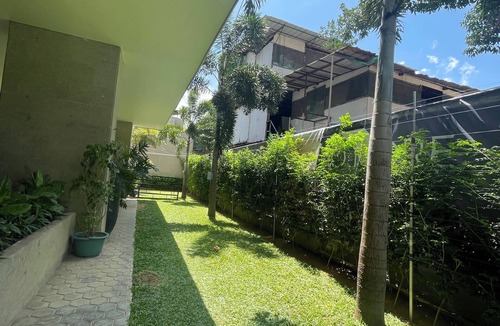 Lahug Condo | Modern Studio | Fast WiFi, Netflix | Short walk to IT Park