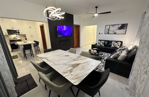 Punta Cana Villa | Modern Villa in Punta Cana: 3Bdr, 5Bath, Pool, Wi-Fi, BBQ
