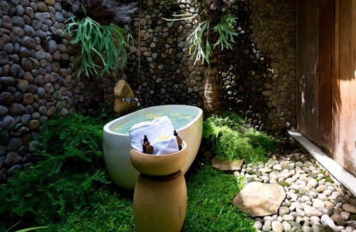 Tibubeneng Cottage | Modern Wooden House in Canggu Resort