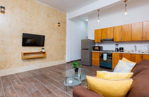 La Mulata Apartment | Monte Vista 115B · Lovely 1-Bedroom Condo with Pool