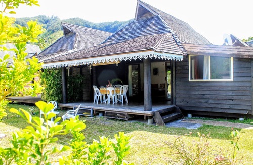 Moorea-Maiao Ski Chalet | MOOREA - Fare Taina Dream
